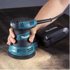 Шліфмашина ексцентрикова Makita BO5030